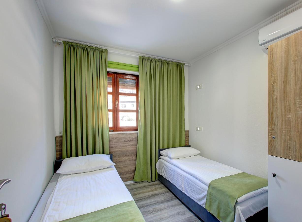 Guesthouse Check In Stolac Rom bilde